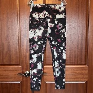 NWOT Lululemon wunder under leggings sz 12